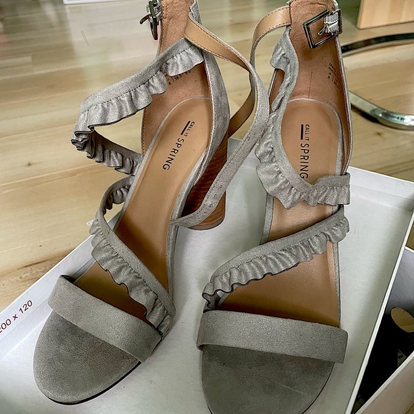 Call It Spring Ruffled Heels - Picture 2 of 3